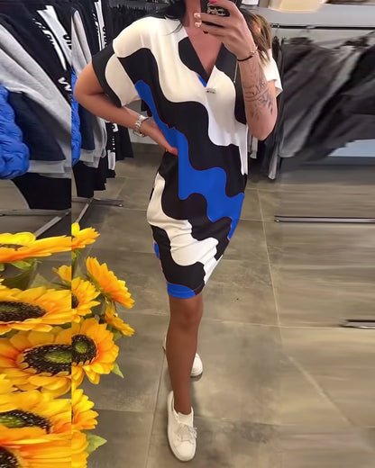 Penelope | V Neck Wavy Print Shift Dress