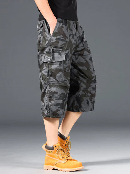 Esman | Cargo Three-Quarter Pocket Shorts