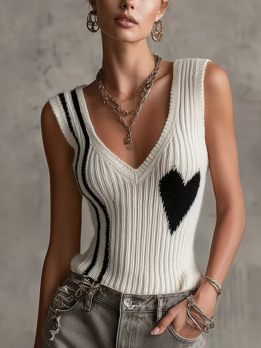 Sutchai | Ribbed V-Neck Heart Knit Vest