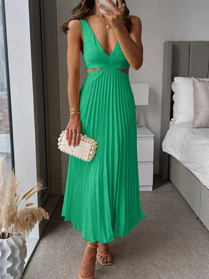 Zampia | Sleeveless Pleated V-Neck Maxi Dress